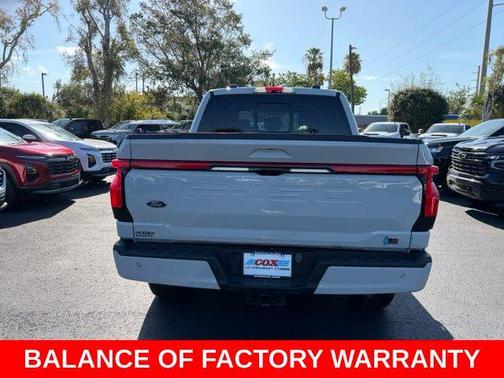 Avalanche 2023 Ford F-150 Lightning LARIAT