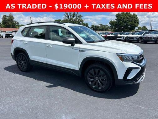 Pure White 2024 Volkswagen Taos 1.5T S