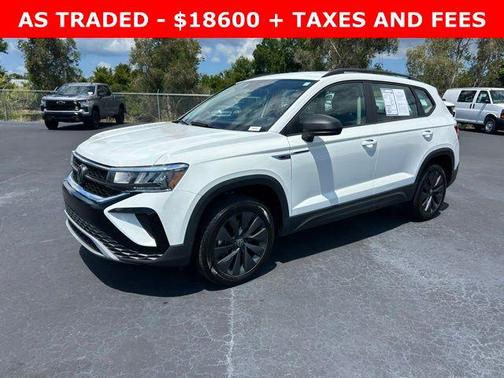Pure White 2024 Volkswagen Taos 1.5T S