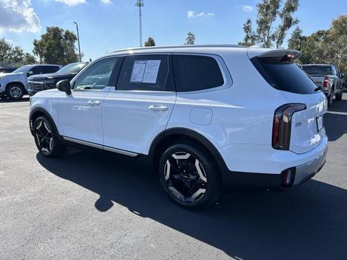 2023 Kia Telluride EX