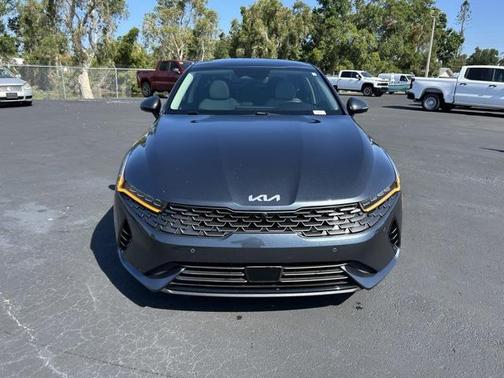 2022 Kia K5 EX