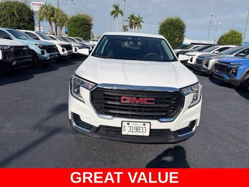 Summit White 2024 GMC Terrain SLE