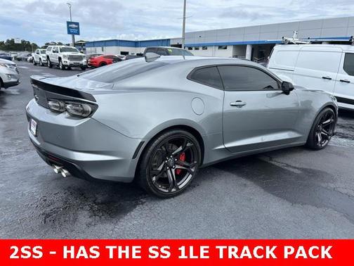 Sharkskin Metallic 2023 Chevrolet Camaro 2SS