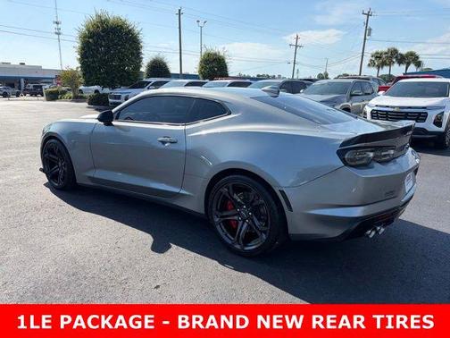 Sharkskin Metallic 2023 Chevrolet Camaro 2SS