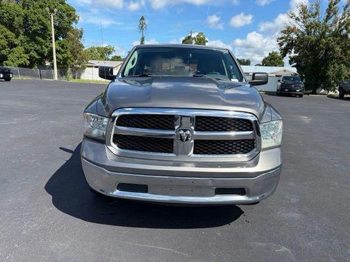 Mineral Gray Metallic Clearcoat 2013 RAM 1500 SLT