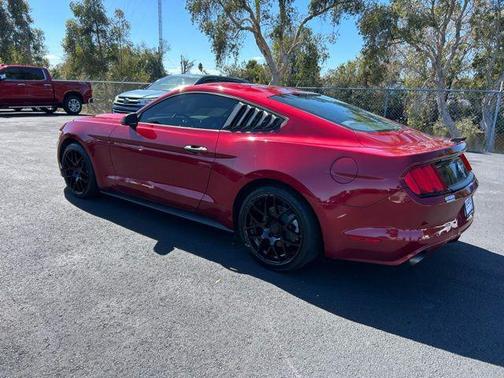 2015 Ford Mustang V6