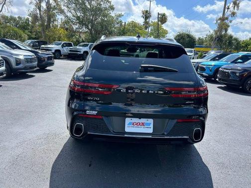 Vik Black 2023 Genesis GV70 2.5T AWD