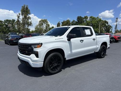 2024 Chevrolet Silverado 1500 Custom