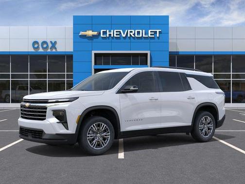 Summit White 2026 Chevrolet Traverse LT