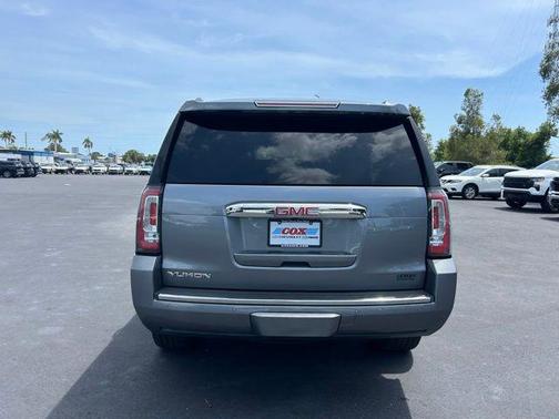 Satin Steel Metallic 2018 GMC Yukon Denali