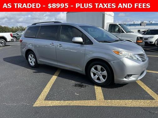 2015 Toyota Sienna LE