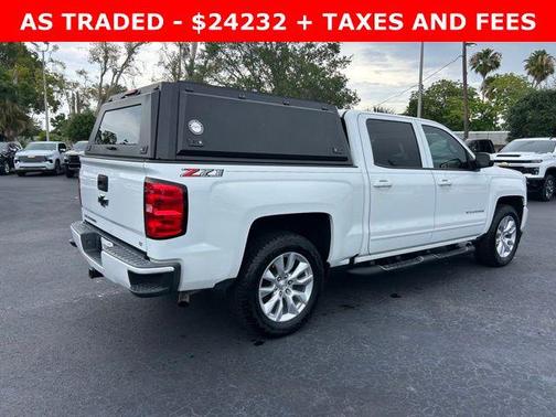 Summit White 2018 Chevrolet Silverado 1500 2LT