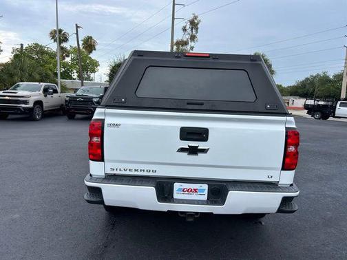 Summit White 2018 Chevrolet Silverado 1500 2LT