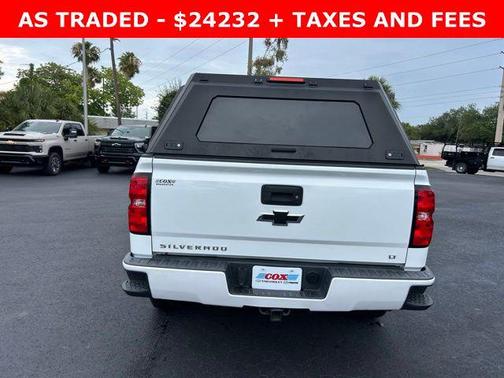 Summit White 2018 Chevrolet Silverado 1500 2LT