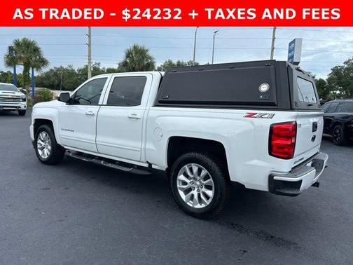Summit White 2018 Chevrolet Silverado 1500 2LT