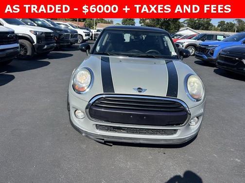 2017 MINI Hardtop Cooper