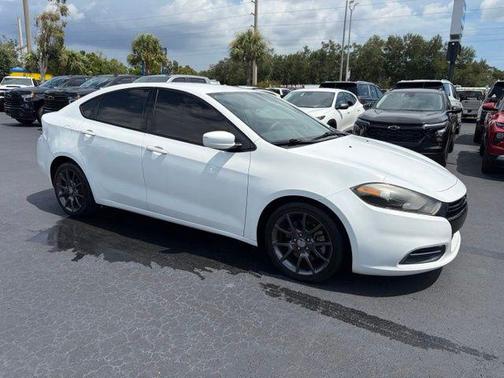 Bright White Clearcoat 2016 Dodge Dart SE