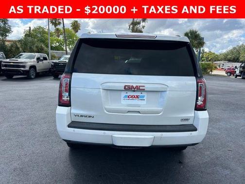 White Frost Tricoat 2016 GMC Yukon SLT