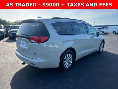 2017 Chrysler Pacifica Touring