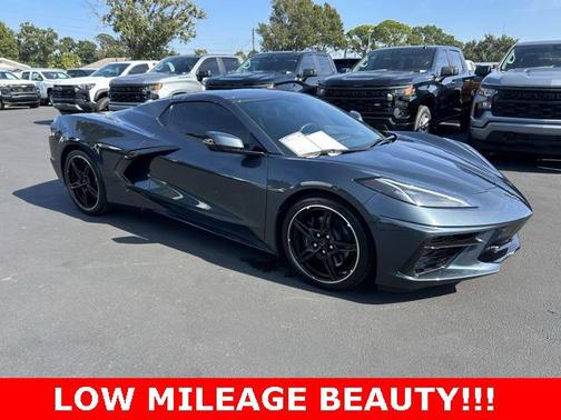 2021 Chevrolet Corvette Stingray w/2LT