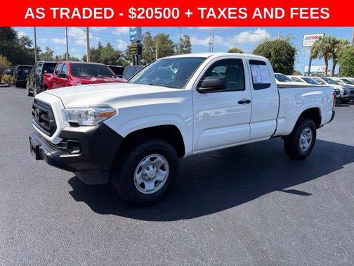 White 2022 Toyota Tacoma SR