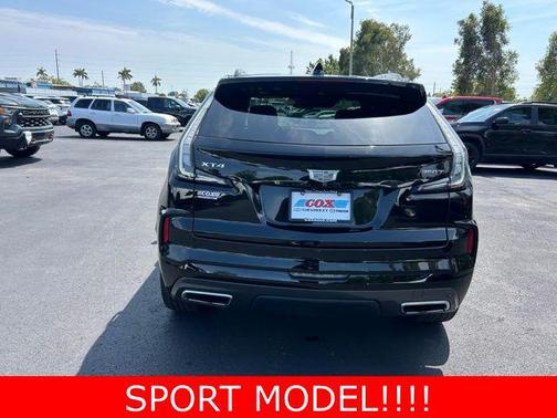 2024 Cadillac XT4 Sport
