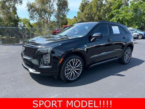 2024 Cadillac XT4 Sport