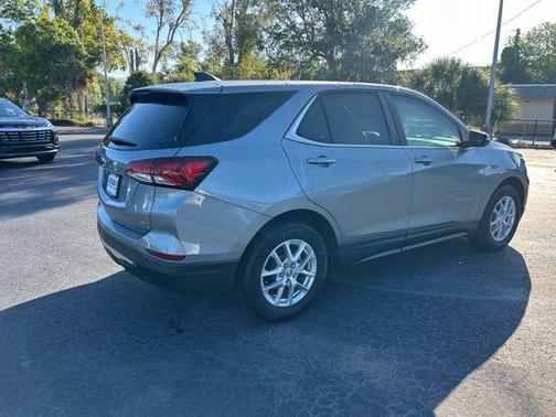 Sterling Gray Metallic 2023 Chevrolet Equinox 1LT