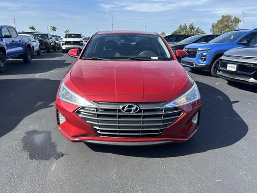2019 Hyundai ELANTRA SEL
