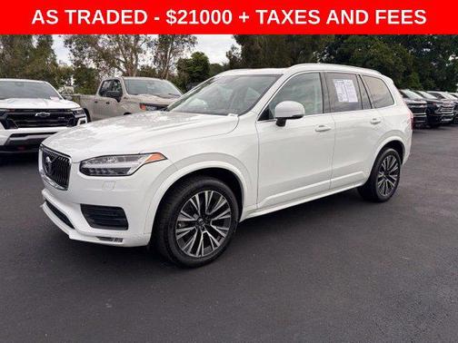 Ice White 2021 Volvo XC90 T5 Momentum