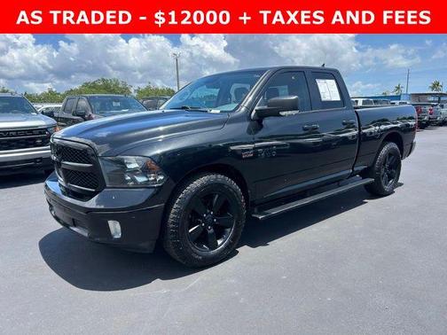 Brilliant Black Crystal Pearlcoat 2018 RAM 1500 Big Horn