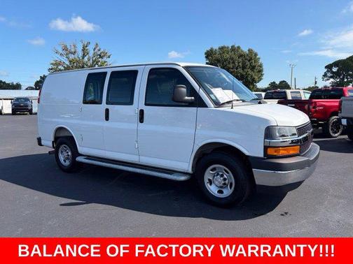 Summit White 2025 Chevrolet Express 2500 Work Van