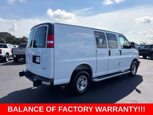 Summit White 2025 Chevrolet Express 2500 Work Van
