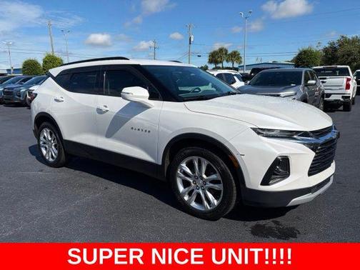 Iridescent Pearl Tricoat 2020 Chevrolet Blazer 3LT
