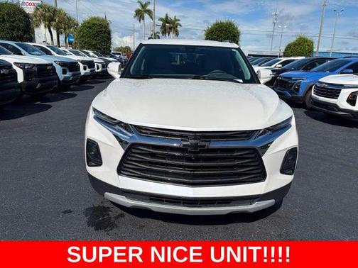 Iridescent Pearl Tricoat 2020 Chevrolet Blazer 3LT