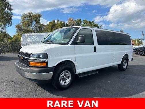 Summit White 2025 Chevrolet Express 3500 RWD 3500 Extended Wheelbase LT