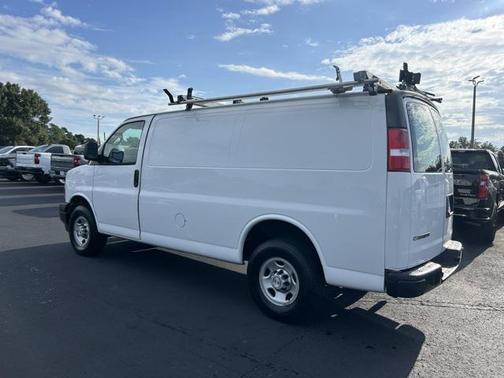 2020 Chevrolet Express 2500 RWD 2500 Regular Wheelbase WT