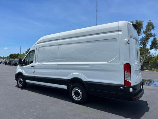Oxford White 2023 Ford Transit-350 Base