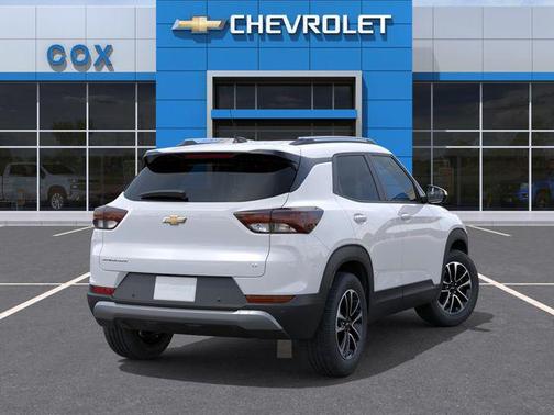 Summit White 2026 Chevrolet Trailblazer LT