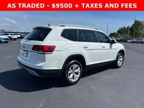 Pure White 2018 Volkswagen Atlas 3.6L SE
