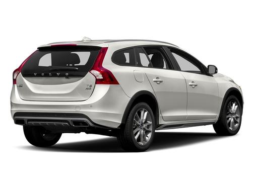 2017 Volvo V60 Cross Country T5