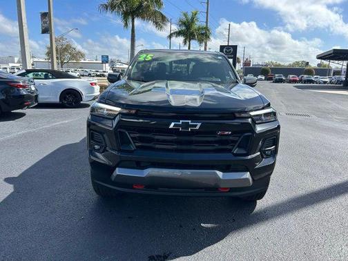 Black 2025 Chevrolet Colorado Z71