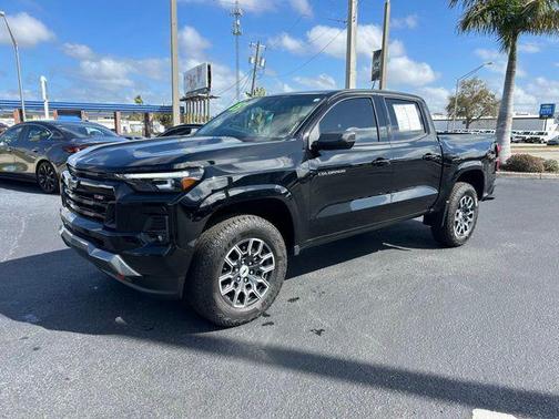 Black 2025 Chevrolet Colorado Z71