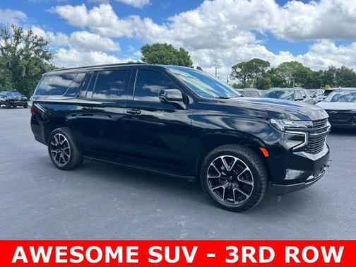 Black 2022 Chevrolet Suburban RST