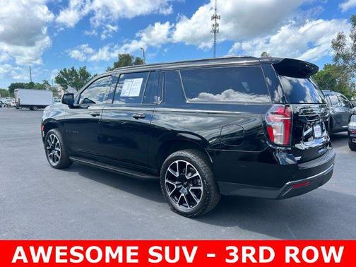 Black 2022 Chevrolet Suburban RST