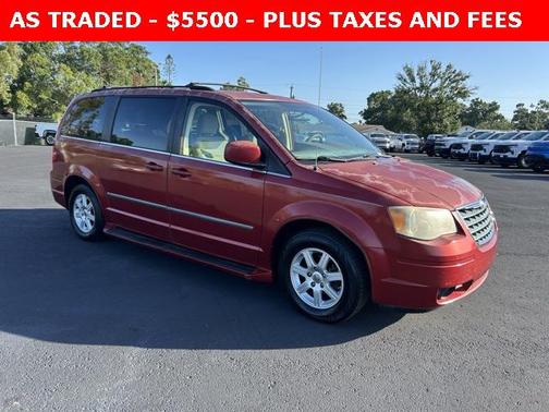 2010 Chrysler Town & Country Touring