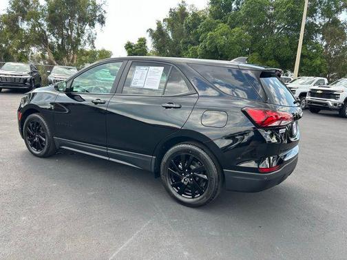 Mosaic Black Metallic 2023 Chevrolet Equinox LS