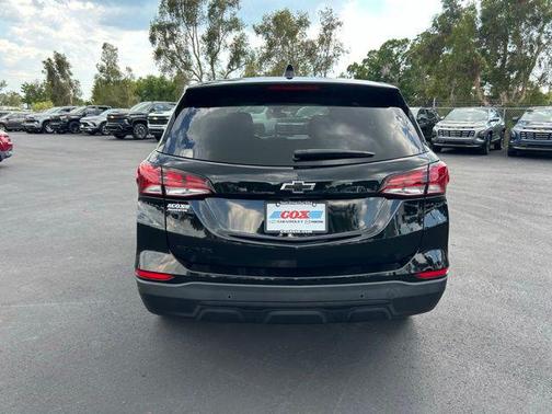 Mosaic Black Metallic 2023 Chevrolet Equinox LS