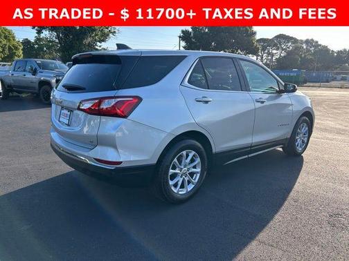 Silver Ice Metallic 2019 Chevrolet Equinox 1LT