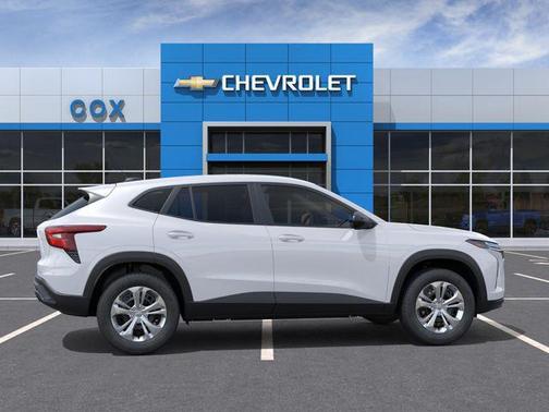 Summit White 2026 Chevrolet Trax LS